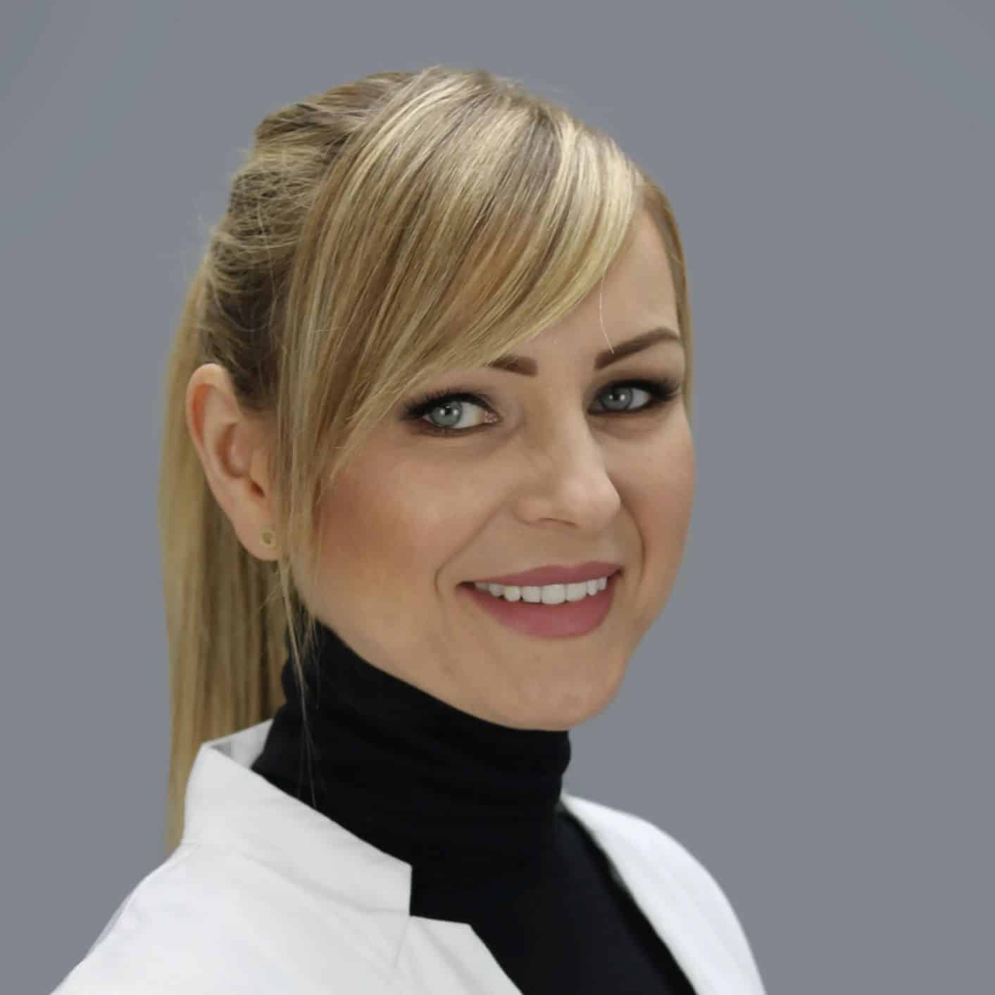 Dr Kamila Szuberska